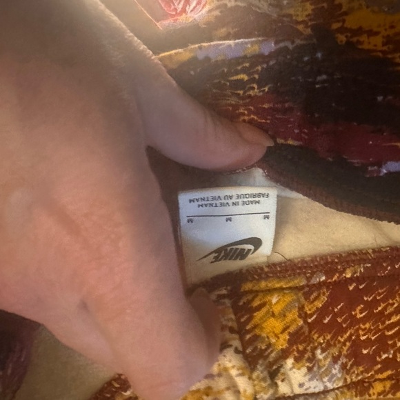 Women’s Nike Multi Colored Loose Fit Mid Rise Sweats Size M $60 dq3587-010 - Picture 6 of 6